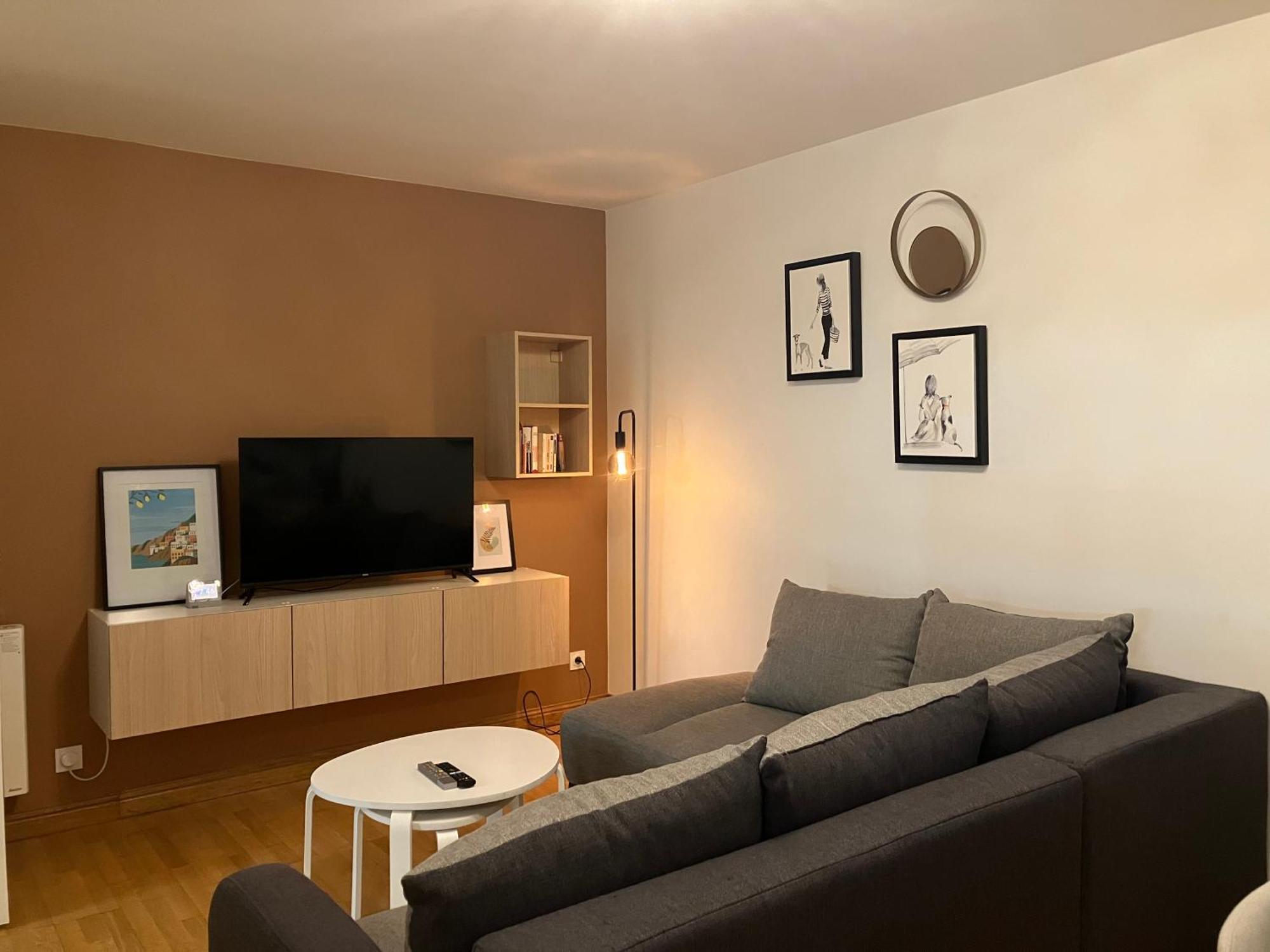 Appartement Avec Parking & Linge Inclus & Local Velos *